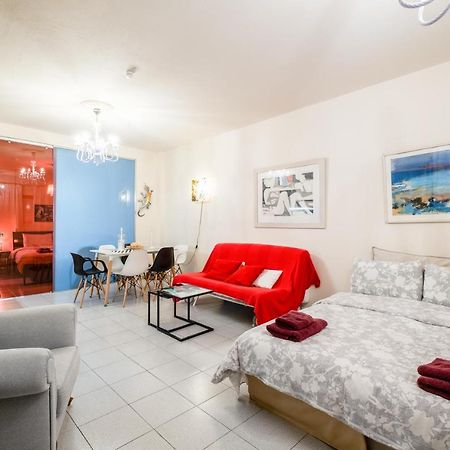 Apartament A Gift In The Heart Of Monastiraki A Ateny Zewnętrze zdjęcie