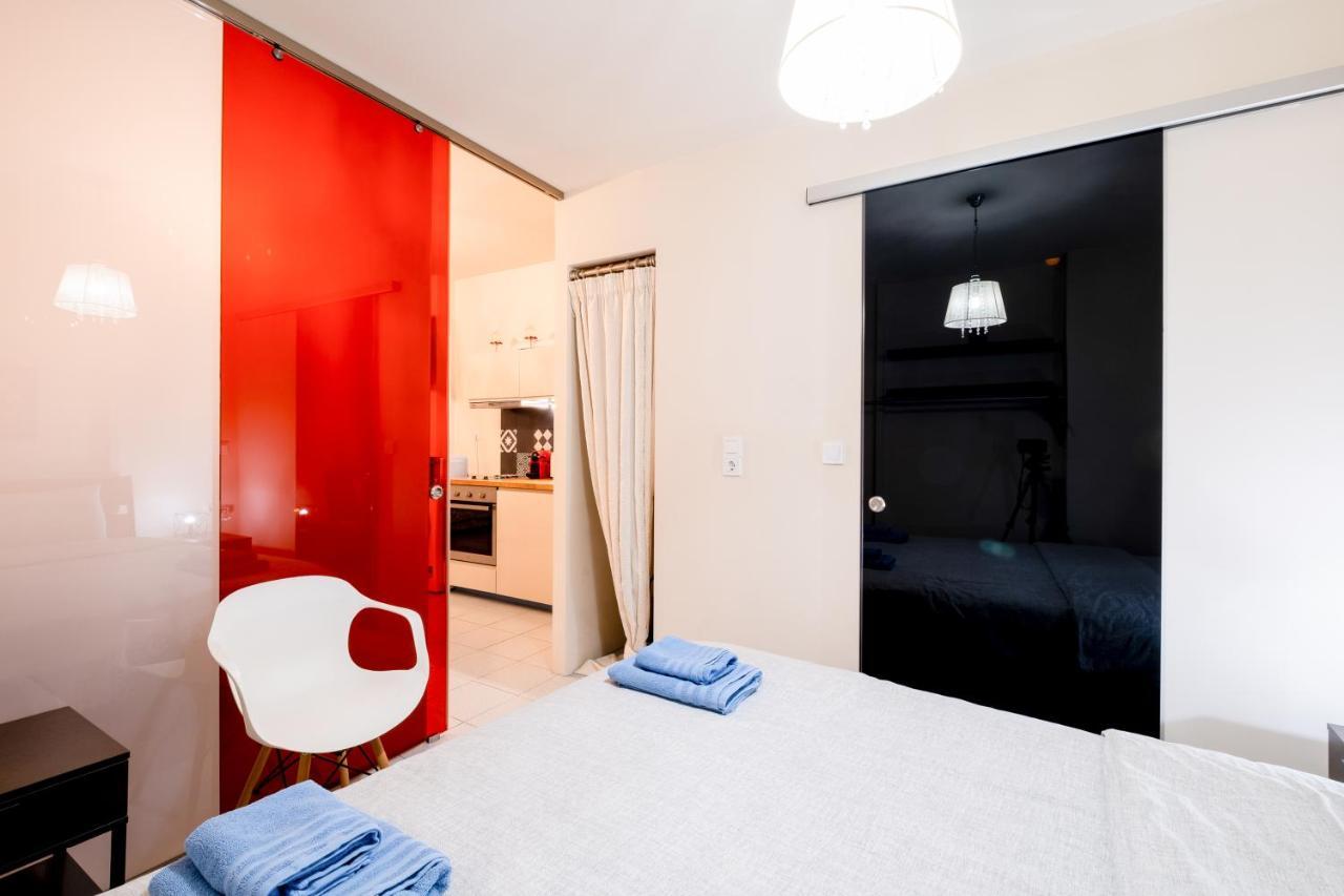 Apartament A Gift In The Heart Of Monastiraki A Ateny Zewnętrze zdjęcie