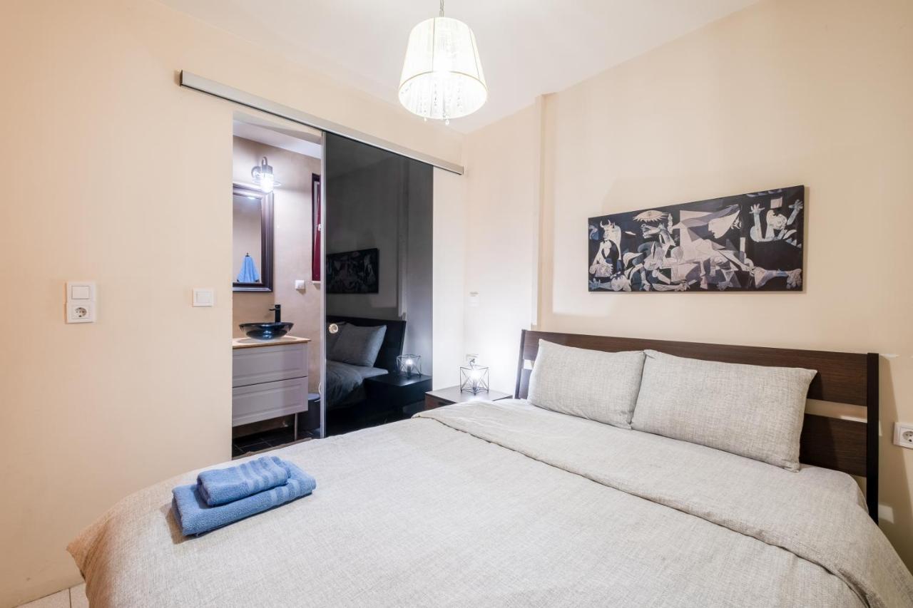 Apartament A Gift In The Heart Of Monastiraki A Ateny Zewnętrze zdjęcie