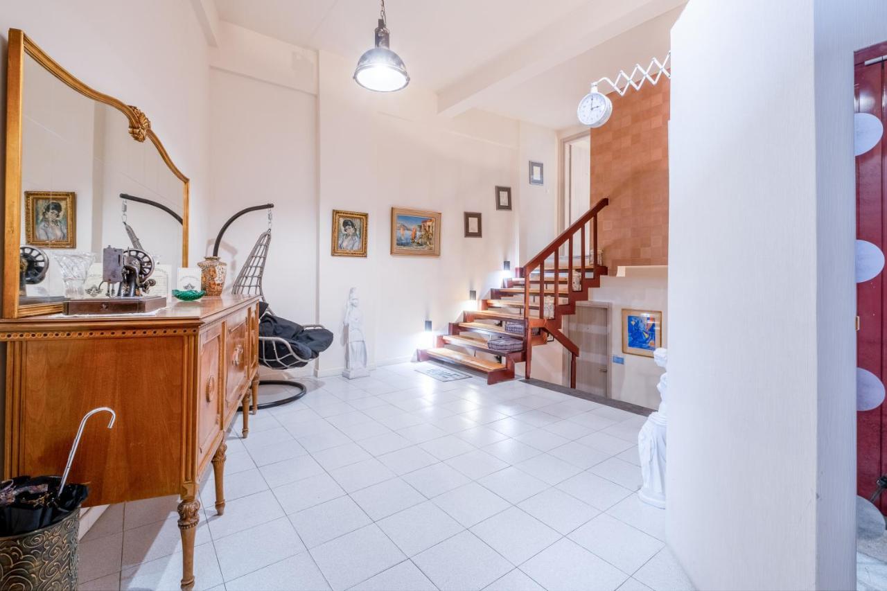 Apartament A Gift In The Heart Of Monastiraki A Ateny Zewnętrze zdjęcie